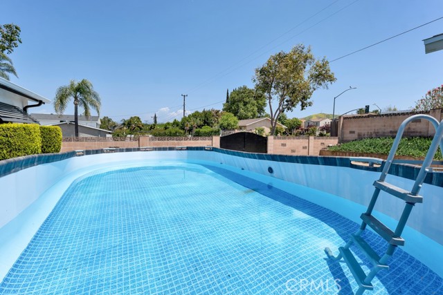 2894 Helm Street, Simi Valley CA: https://media.crmls.org/medias/987abd63-0f39-4795-b7b2-b16485c35fe3.jpg
