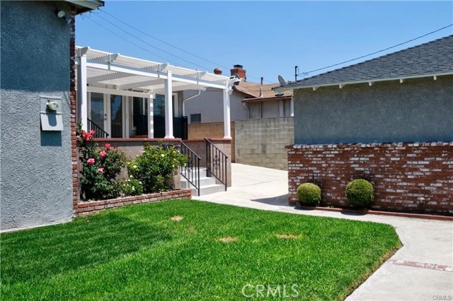 2031 Jolley Drive, Burbank CA: https://media.crmls.org/medias/987adbdb-7b98-426b-b4bb-feaca761b31a.jpg