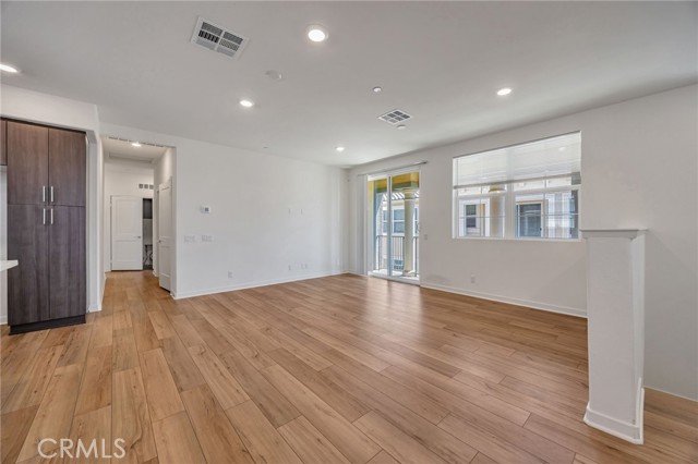 8227 Traveller Street, Chino CA: https://media.crmls.org/medias/987b069a-7c2b-48a6-af9b-10ed3fb6fd2a.jpg