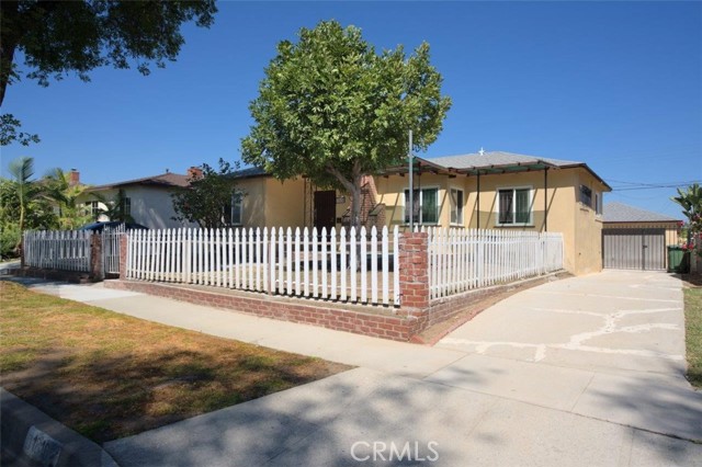 Detail Gallery Image 1 of 16 For 1816 S El Molino St, Alhambra,  CA 91801 - 3 Beds | 1/1 Baths