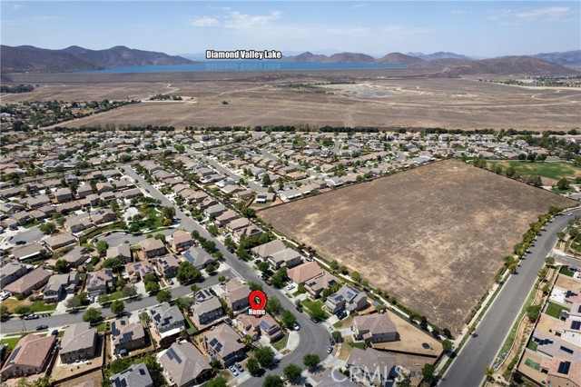 786 Suncup Circle, Hemet CA: https://media.crmls.org/medias/987b8bbc-b356-4bf2-8930-8a5dbb099463.jpg