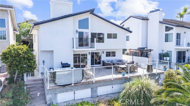 3208 Calle Grande, San Clemente CA: https://media.crmls.org/medias/987ce5f6-257a-46fb-a065-d99a9e9518f8.jpg