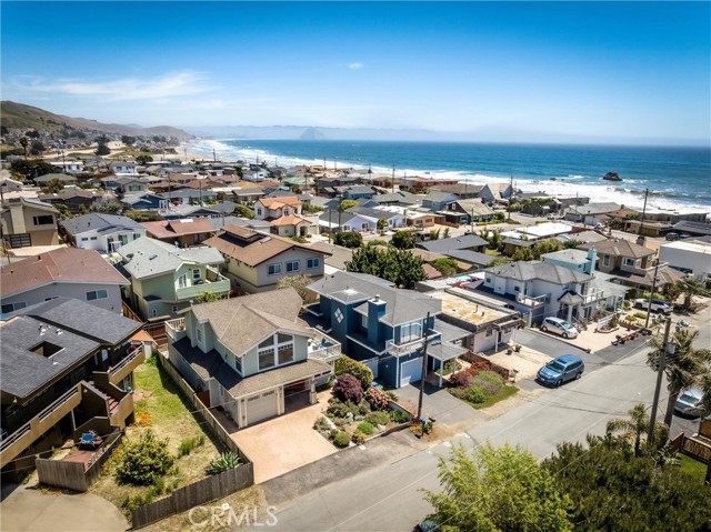 Detail Gallery Image 4 of 35 For 34 17th St, Cayucos,  CA 93430 - 2 Beds | 2/1 Baths