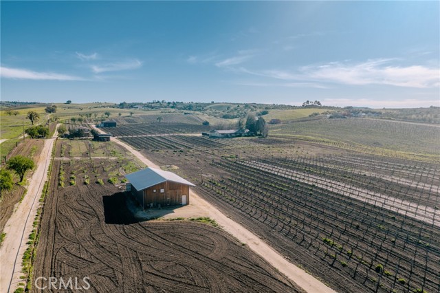 Detail Gallery Image 5 of 17 For 5575 El Pomar, Templeton,  CA 93465 - 3 Beds | 3 Baths