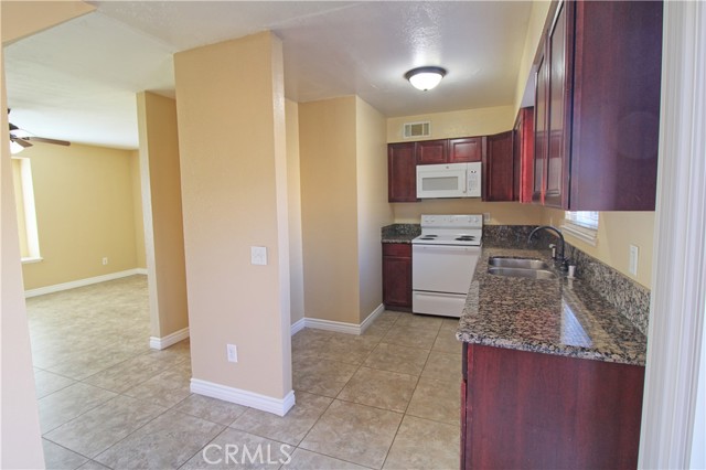 Image 6 of 14 For 1388 Vista Serena Avenue