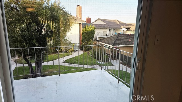 Detail Gallery Image 17 of 55 For 22741 Nadine Circle #B,  Torrance,  CA 90505 - 2 Beds | 1/1 Baths