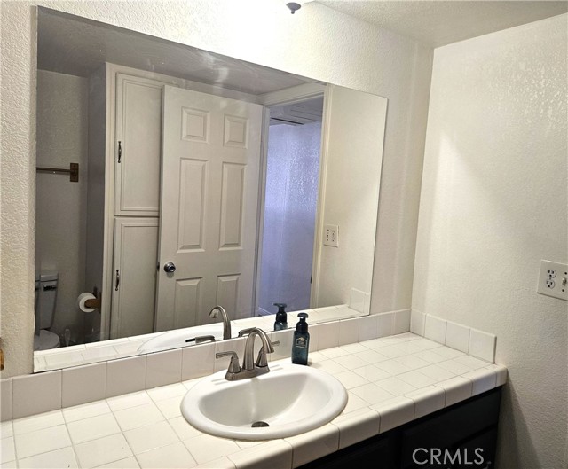 Detail Gallery Image 16 of 20 For 5711 Columbia Way #82,  Lancaster,  CA 93536 - 1 Beds | 1 Baths