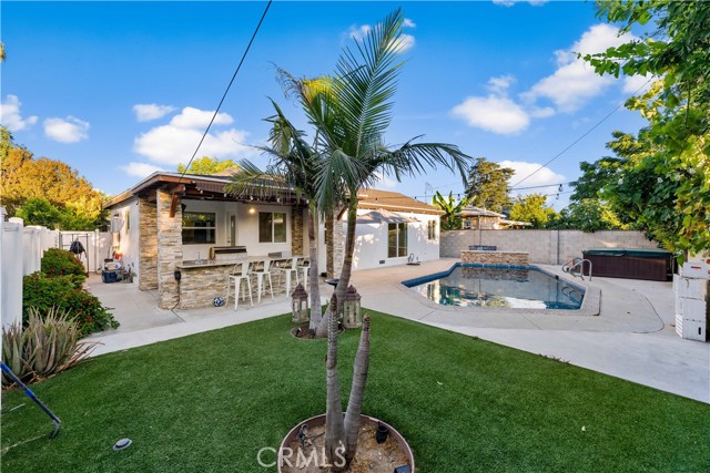 6653 Belmar Avenue, Reseda CA: https://media.crmls.org/medias/9880ddd1-5869-430b-bbf0-6ac2a065fbd2.jpg