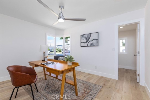 Detail Gallery Image 11 of 36 For 3829 Wellington Rd, Los Angeles,  CA 90008 - 3 Beds | 2 Baths