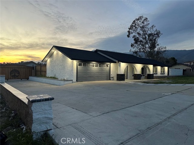 6268 Maloof Avenue, Fontana, California 92336, 3 Bedrooms Bedrooms, ,2 BathroomsBathrooms,Single Family Residence,For Sale,Maloof,DW24089516