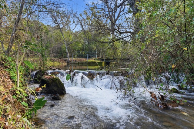 Detail Gallery Image 5 of 32 For 270 Honey Run Road, Chico,  CA 95928 - 1 Beds | 1 Baths