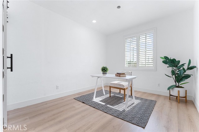 Detail Gallery Image 19 of 42 For 5305 Fulmer Ct, Jurupa Valley,  CA 91752 - 5 Beds | 4/1 Baths