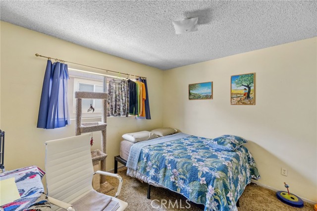 Unit B - 1st bedroom