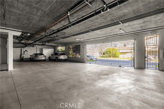 Detail Gallery Image 57 of 61 For 11504 Moorpark St #103,  Studio City,  CA 91602 - 3 Beds | 2/1 Baths