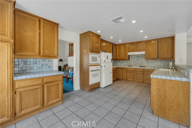 Large Kitchen and Pantry