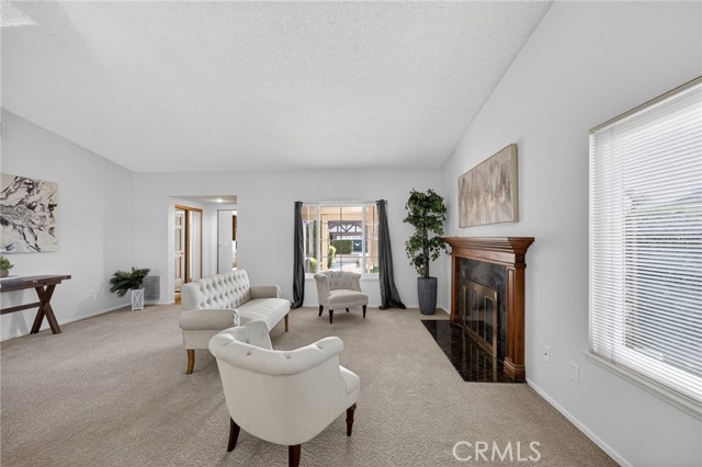 Image 22 of 59 For 13077 Bagatelle