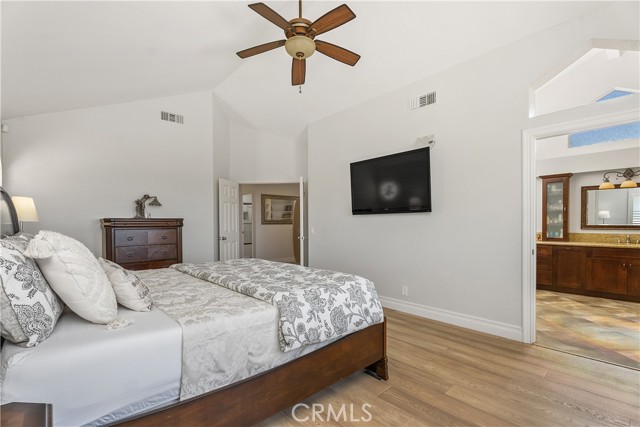 Detail Gallery Image 24 of 51 For 25071 Cheshire, Mission Viejo,  CA 92692 - 4 Beds | 3 Baths