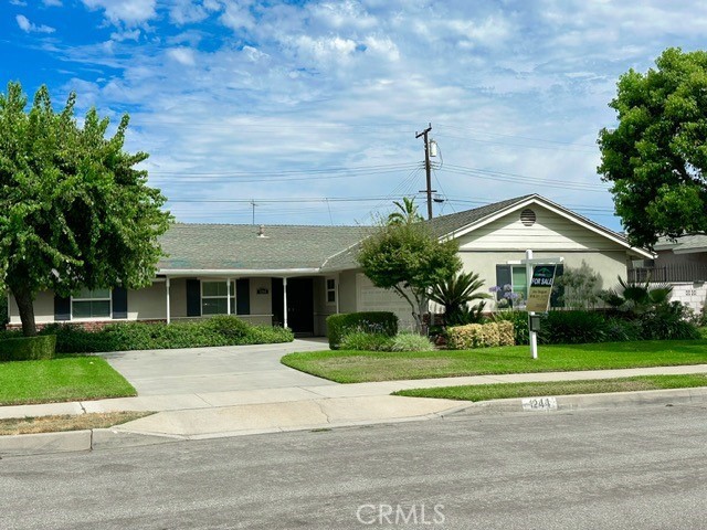 1244 York Ave, Glendora, CA 91740