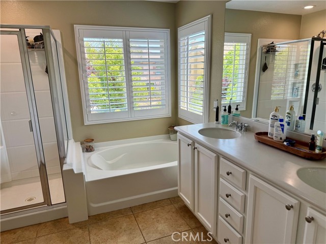 34238 Baja Court, Lake Elsinore CA: https://media.crmls.org/medias/9884e058-dfb2-46bc-b01f-8e3af6be598c.jpg