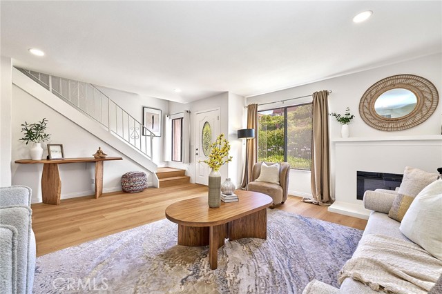 28026 Ridgecove N Court, Rancho Palos Verdes CA: https://media.crmls.org/medias/9884e4f8-c2d0-4da9-bc67-cc238c770d23.jpg