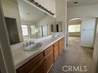 https://media.crmls.org/medias/988501c7-bc36-4fc9-864a-3e2d0b741114.jpg?preset=X-Large