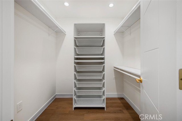 Detail Gallery Image 34 of 39 For 1271 Kenwood Rd 163l,  Seal Beach,  CA 90740 - 2 Beds | 1/1 Baths