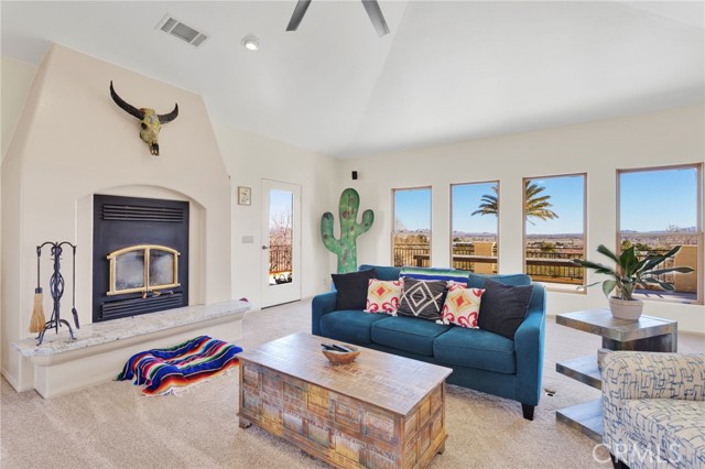 Detail Gallery Image 22 of 75 For 31024 Rabbit Springs Rd, Lucerne Valley,  CA 92356 - 4 Beds | 5 Baths