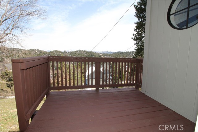 Detail Gallery Image 33 of 42 For 905 Madera Ln, Lake Arrowhead,  CA 92352 - 3 Beds | 2/1 Baths