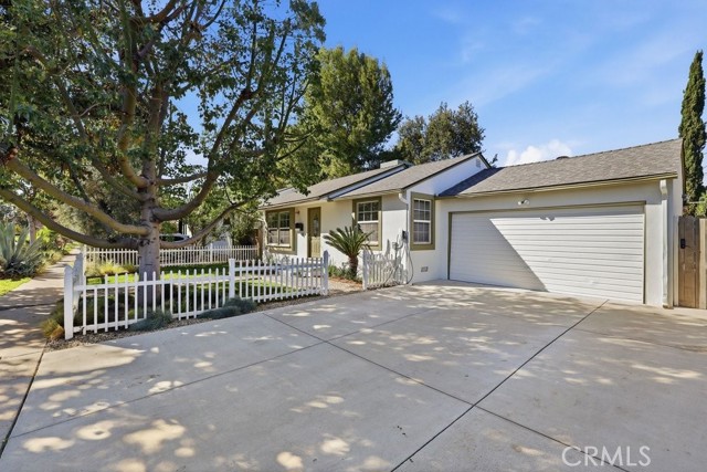 Detail Gallery Image 36 of 54 For 16937 Hartland, Lake Balboa,  CA 91406 - 2 Beds | 2 Baths