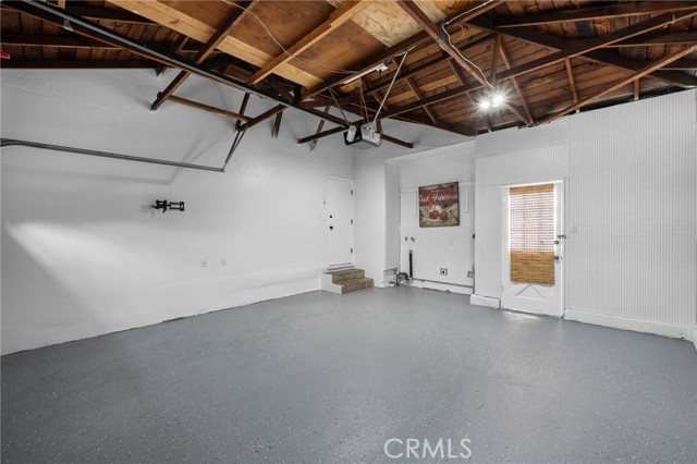 Detail Gallery Image 20 of 26 For 20122 Orchid St, Newport Beach,  CA 92660 - 3 Beds | 1 Baths