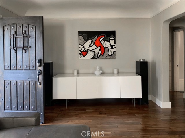 Detail Gallery Image 2 of 14 For 2129 Garfias Dr, Pasadena,  CA 91104 - 3 Beds | 2 Baths
