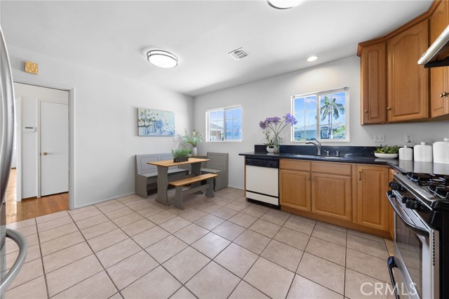 Detail Gallery Image 19 of 36 For 1003 Langley Way, Monterey Park,  CA 91755 - 3 Beds | 2 Baths