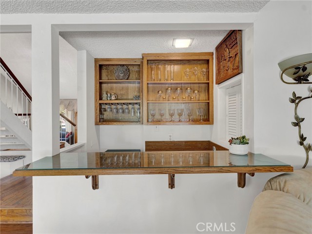 15920 Bahama Street, North Hills CA: https://media.crmls.org/medias/988a5491-5ac4-4a27-9513-41765aa67fcb.jpg