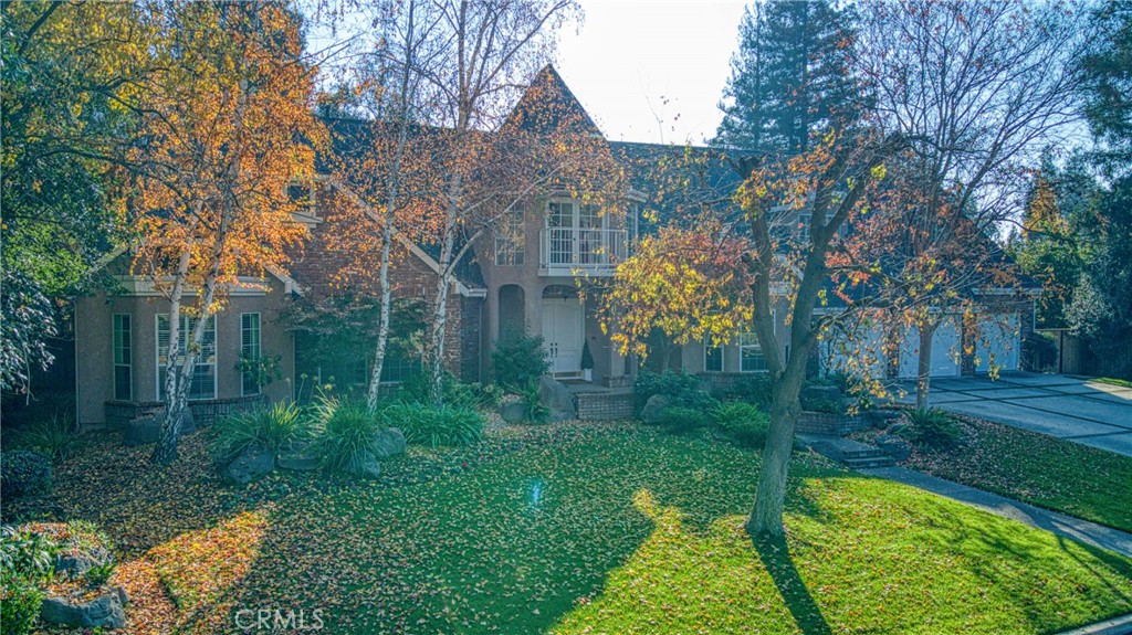3693 W Locust Avenue