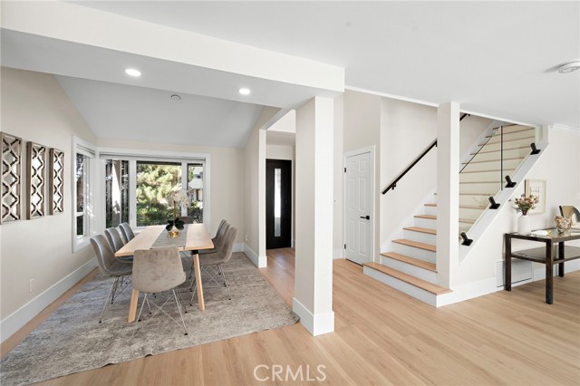 24641 Paige Circle, Laguna Hills CA: https://media.crmls.org/medias/988b3c61-d01e-44a1-8e2f-3016988c9c99.jpg