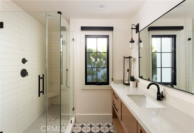 Detail Gallery Image 20 of 48 For 305 W Avenida Gaviota, San Clemente,  CA 92672 - 4 Beds | 4/1 Baths