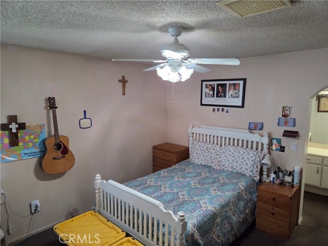 Detail Gallery Image 5 of 26 For 44047 Rodin Ave, Lancaster,  CA 93535 - 4 Beds | 2 Baths