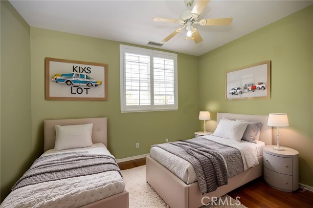 3352 Via Zara, Fallbrook CA: https://media.crmls.org/medias/988c1152-e4c7-4bff-b181-d2472b165985.jpg