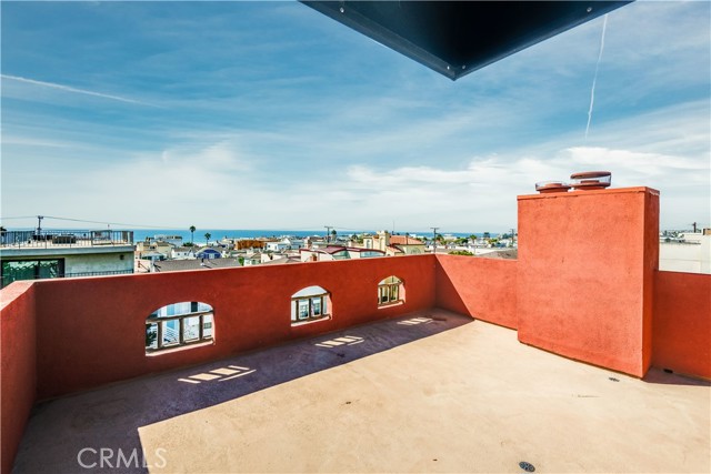 620 Manhattan Avenue, Hermosa Beach, California 90254, 3 Bedrooms Bedrooms, ,3 BathroomsBathrooms,Residential,Sold,Manhattan,SB21222034
