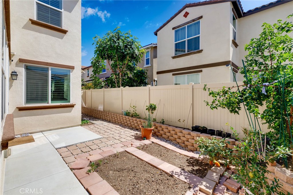 MLS #WS25178644 img 27