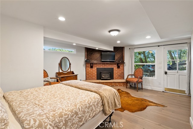 Detail Gallery Image 32 of 61 For 1888 Willow Creek Rd, Paso Robles,  CA 93446 - 5 Beds | 5/1 Baths