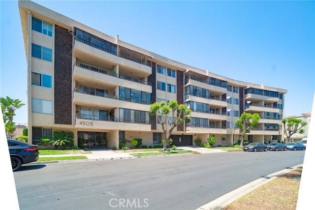 Detail Gallery Image 2 of 40 For 4505 California Ave #506,  Long Beach,  CA 90807 - 2 Beds | 2 Baths