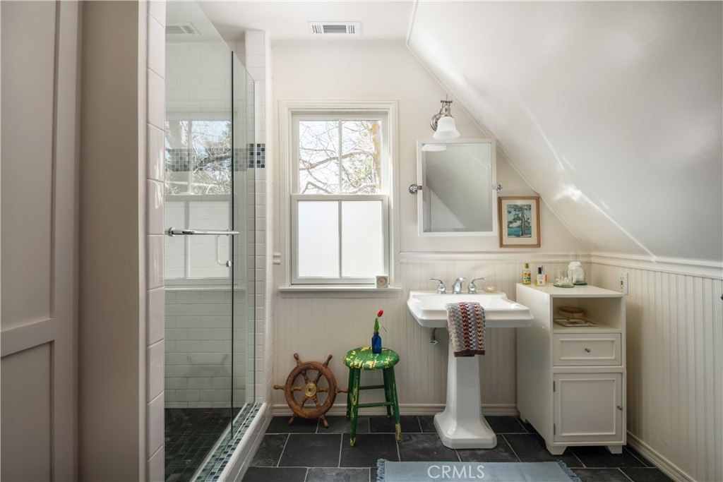 MLS #IG25245059 image #24