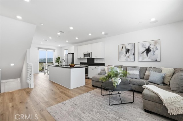 Detail Gallery Image 14 of 59 For 361 Gelding Way, Rancho Mission Viejo,  CA 92694 - 2 Beds | 2/1 Baths