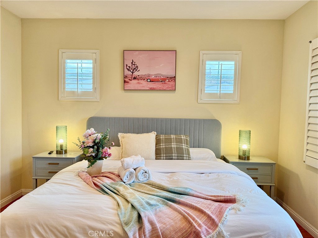 MLS #OC25256183 image #30