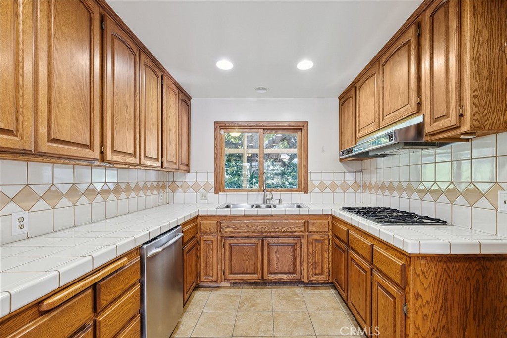 MLS #IV25152411 img 21