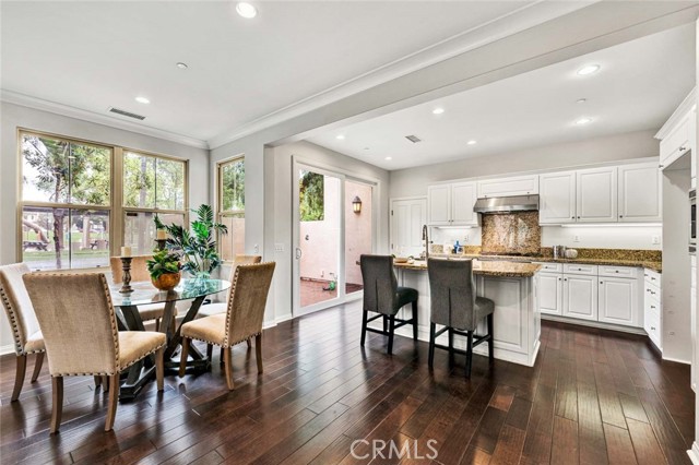 Detail Gallery Image 5 of 30 For 54 Talisman, Irvine,  CA 92620 - 3 Beds | 3/1 Baths