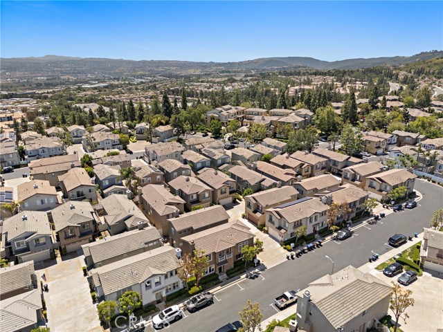 Detail Gallery Image 42 of 49 For 205 Woodcrest Ln, Aliso Viejo,  CA 92656 - 4 Beds | 2/1 Baths