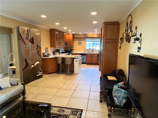 Detail Gallery Image 4 of 37 For 21711 Wesley Dr #B,  Laguna Beach,  CA 92651 - 2 Beds | 1 Baths