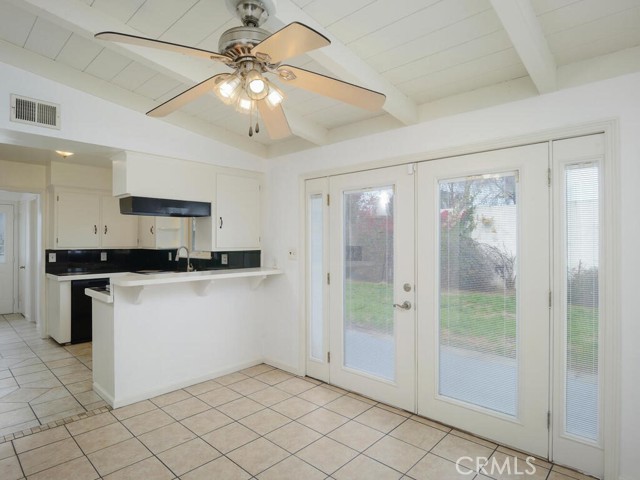 Detail Gallery Image 8 of 23 For 40636 Revere, Hemet,  CA 92544 - 2 Beds | 1/1 Baths